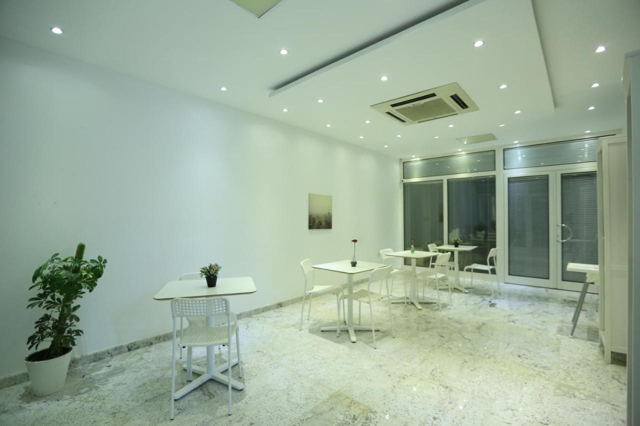 Lilly Apartmanhotel 3*